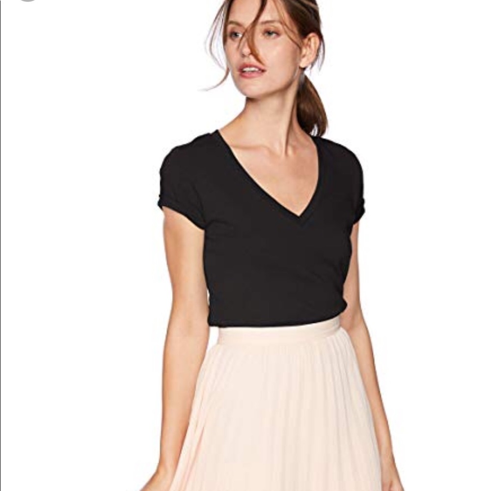 Sale☘️JCREW Basic black V Neck - Picture 6 of 6